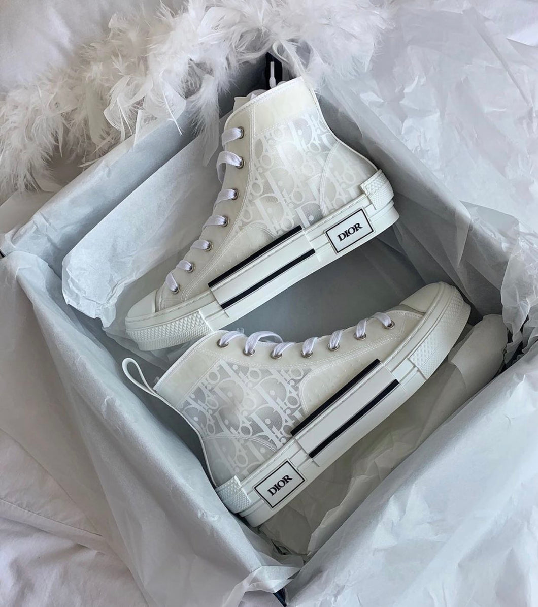 B23 high top white